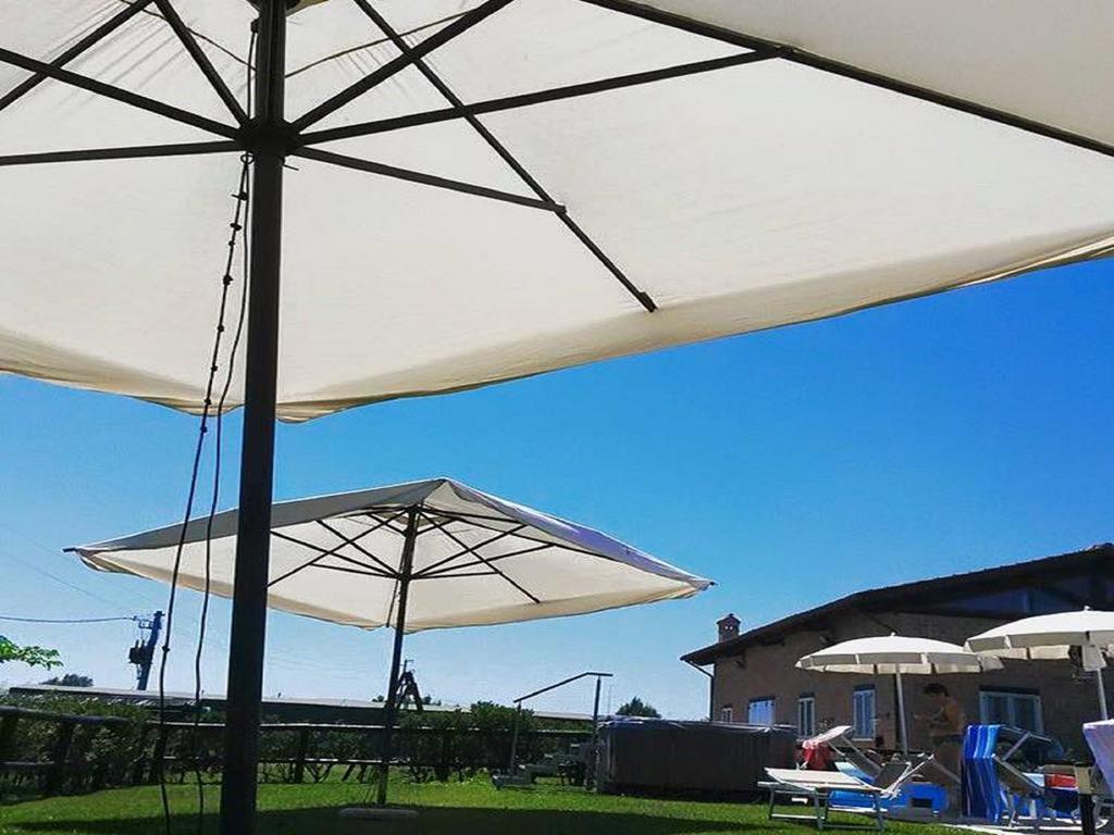 Agriturismo L'Infinito Villa Gambettola Luaran gambar