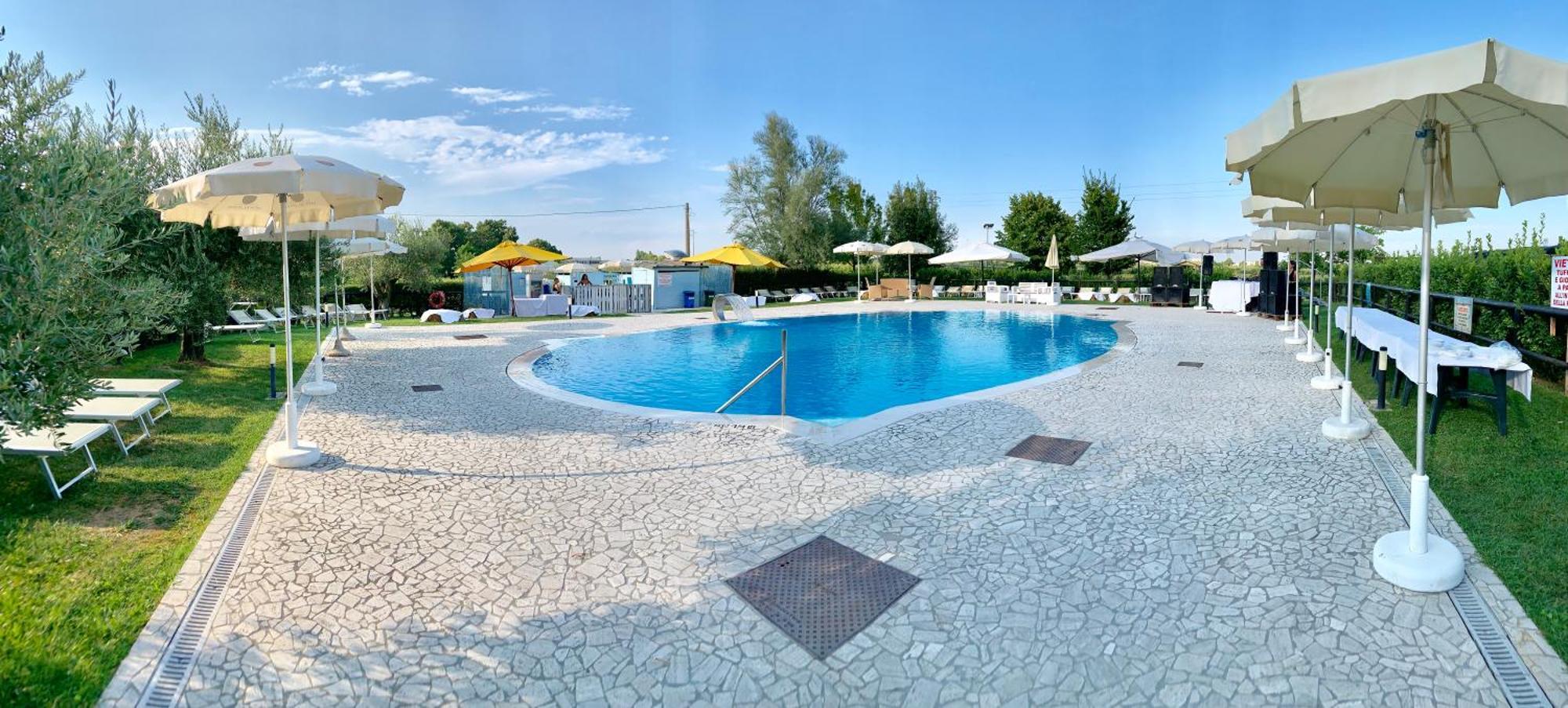 Agriturismo L'Infinito Villa Gambettola Luaran gambar